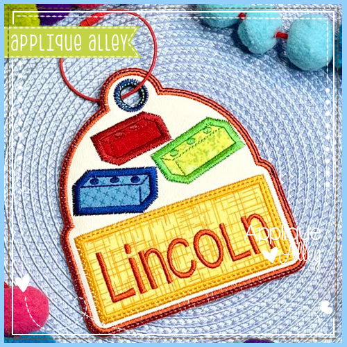 BAG TAG BUILDING BLOCKS WITH NAMEPLATE - SHAKER FRIENDLY - AAEH8850