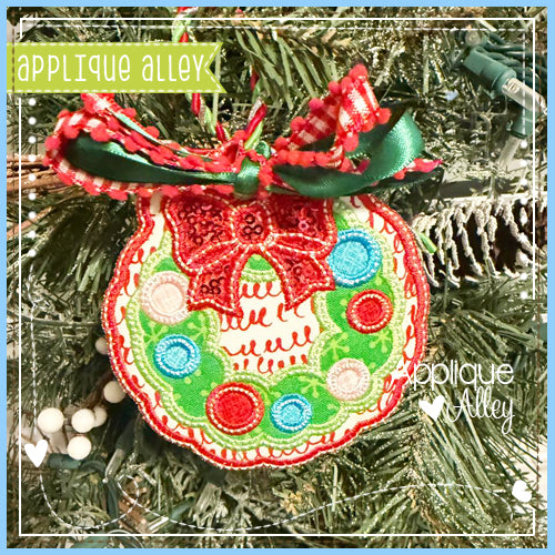 BAG TAG CHRISTMAS WREATH AAEH8973