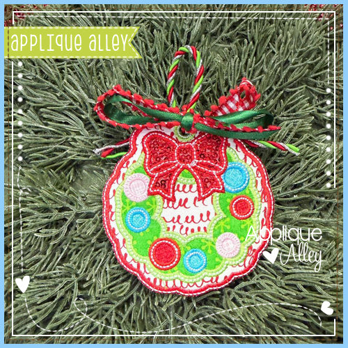 BAG TAG CHRISTMAS WREATH AAEH8973