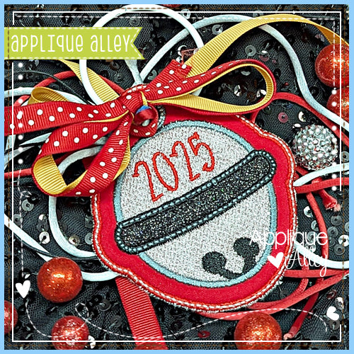 BAG TAG JINGLE BELL AAEH8811