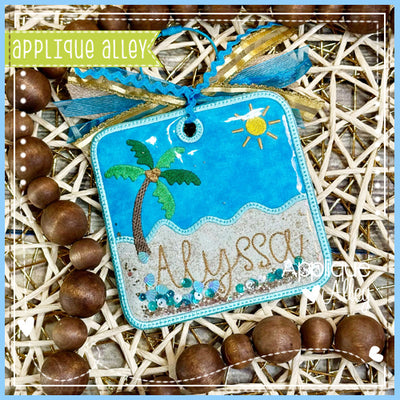 BAG TAG ROUNDED SQUARE BEACH SCENE - SHAKER FRIENDLY - AAEH8816