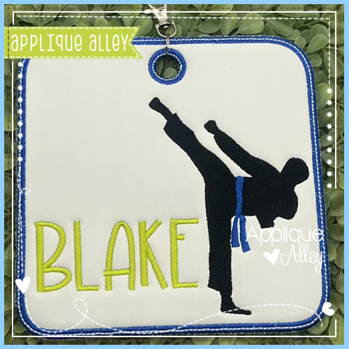 BAG TAG ROUNDED SQUARE KARATE KICK  - SHAKER FRIENDLY - AAEH8857