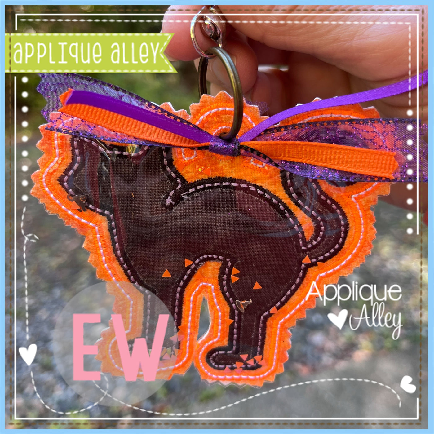 ITH SPOOKY CAT BAG TAG-SHAKER FRIENDLY-  AAEW8882