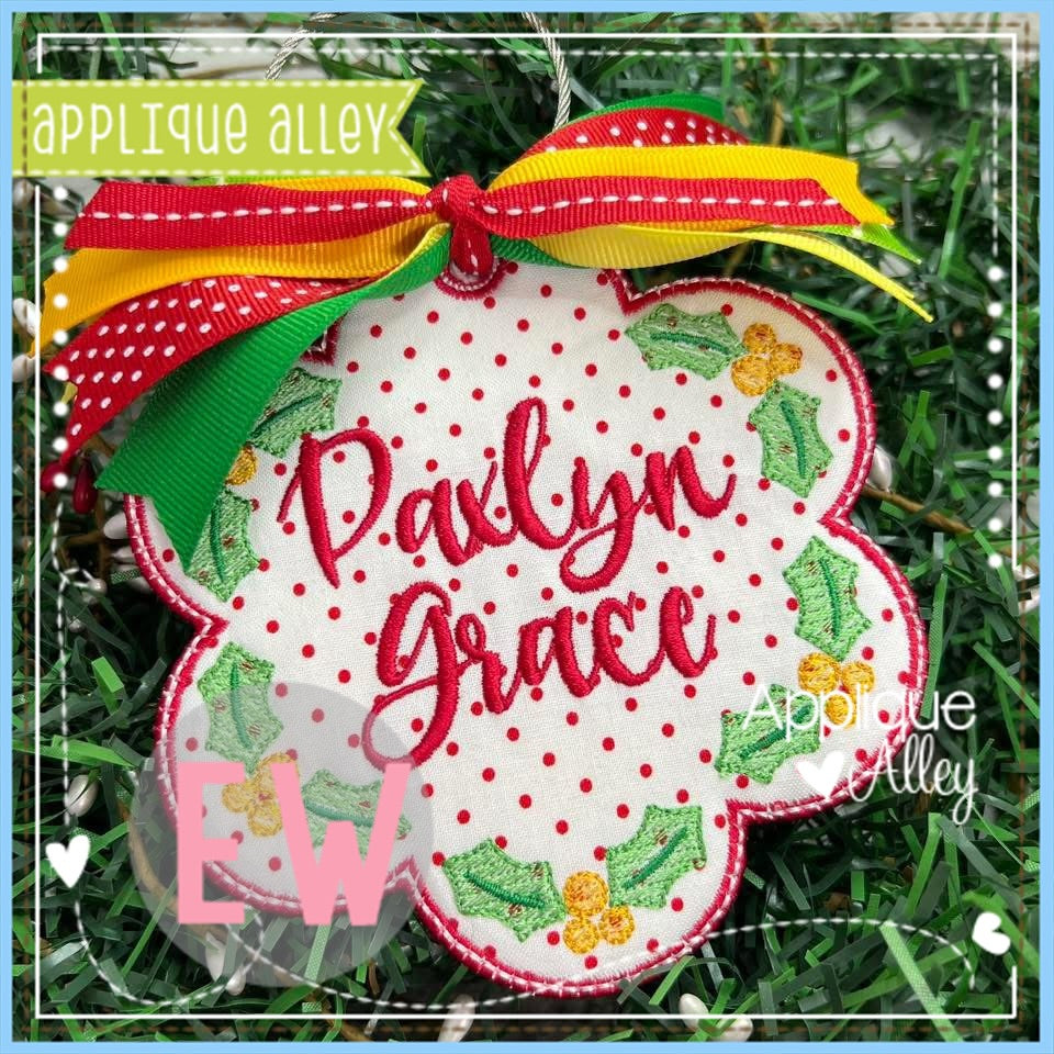 ITH SKETCH SCALLOP HOLLY BAG TAG - SHAKER FRIENDLY - AAEW8950