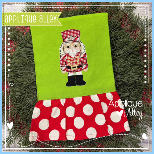 VINTAGE PRINCE PECAN NUTCRACKER - AAEH9002