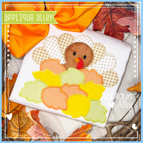 ZZ BABY TURKEY IN LEAVES AAEH8944