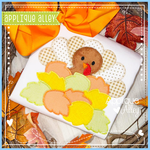 ZZ BABY TURKEY IN LEAVES AAEH8944